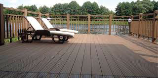 Преимущества террасной доски из ДПК